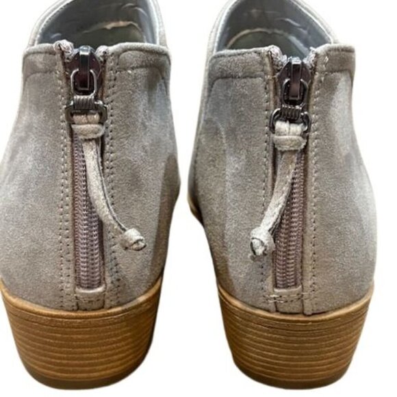 Journee Collection “Livvy” Side Split Ankle Booties with Rear Zip in Grey – Size - Picture 4 of 10